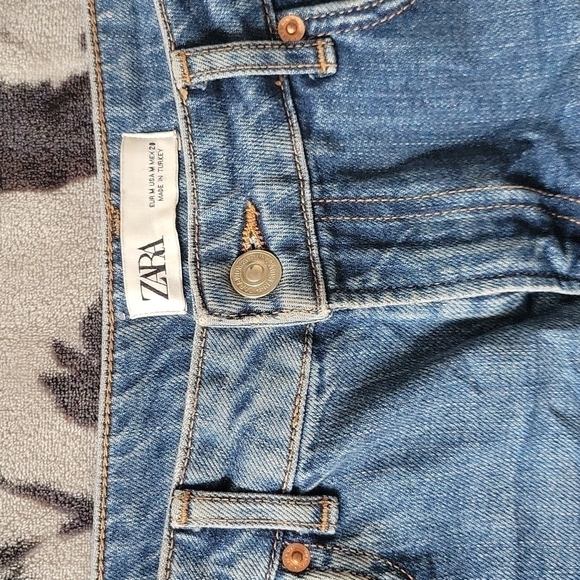 𝅺ZARA Denim Skirt US M - Picture 3 of 5